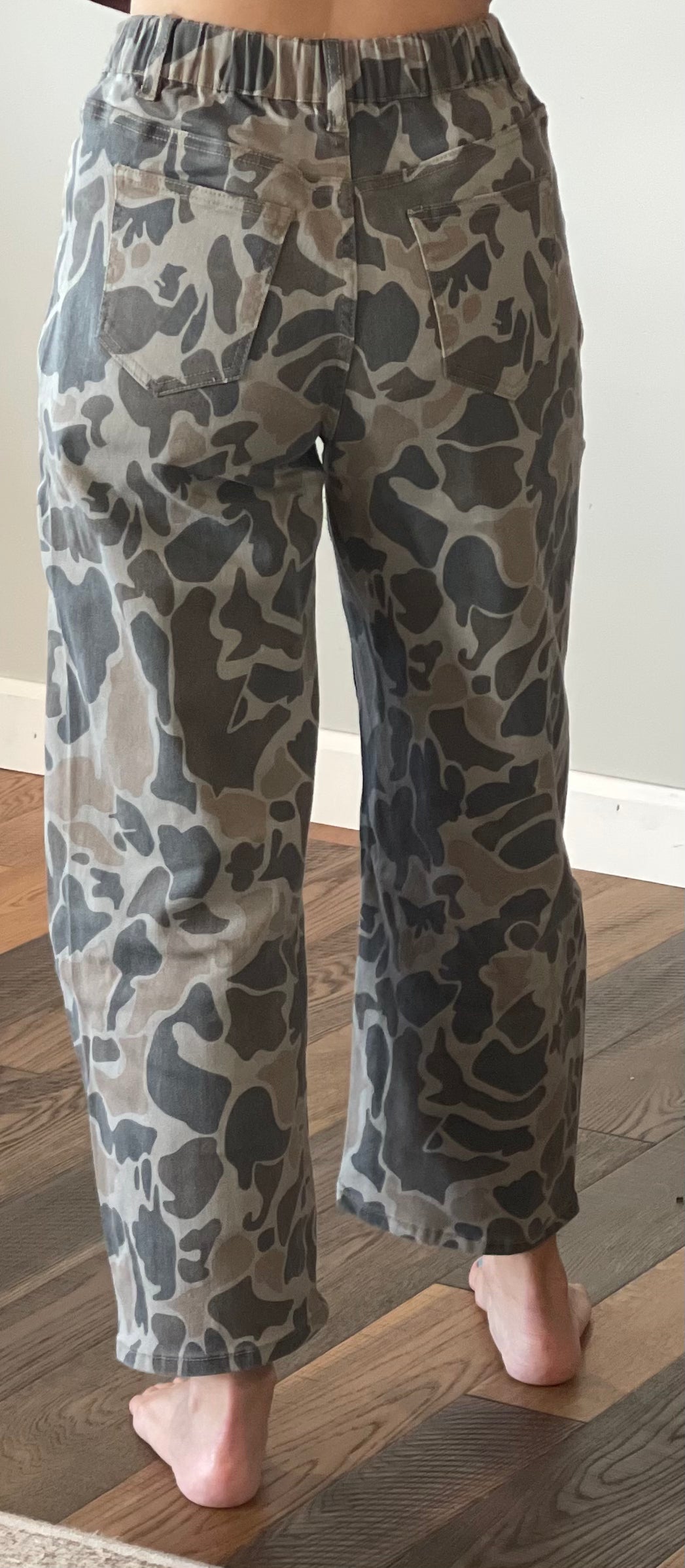 Camouflage Barrel Jean