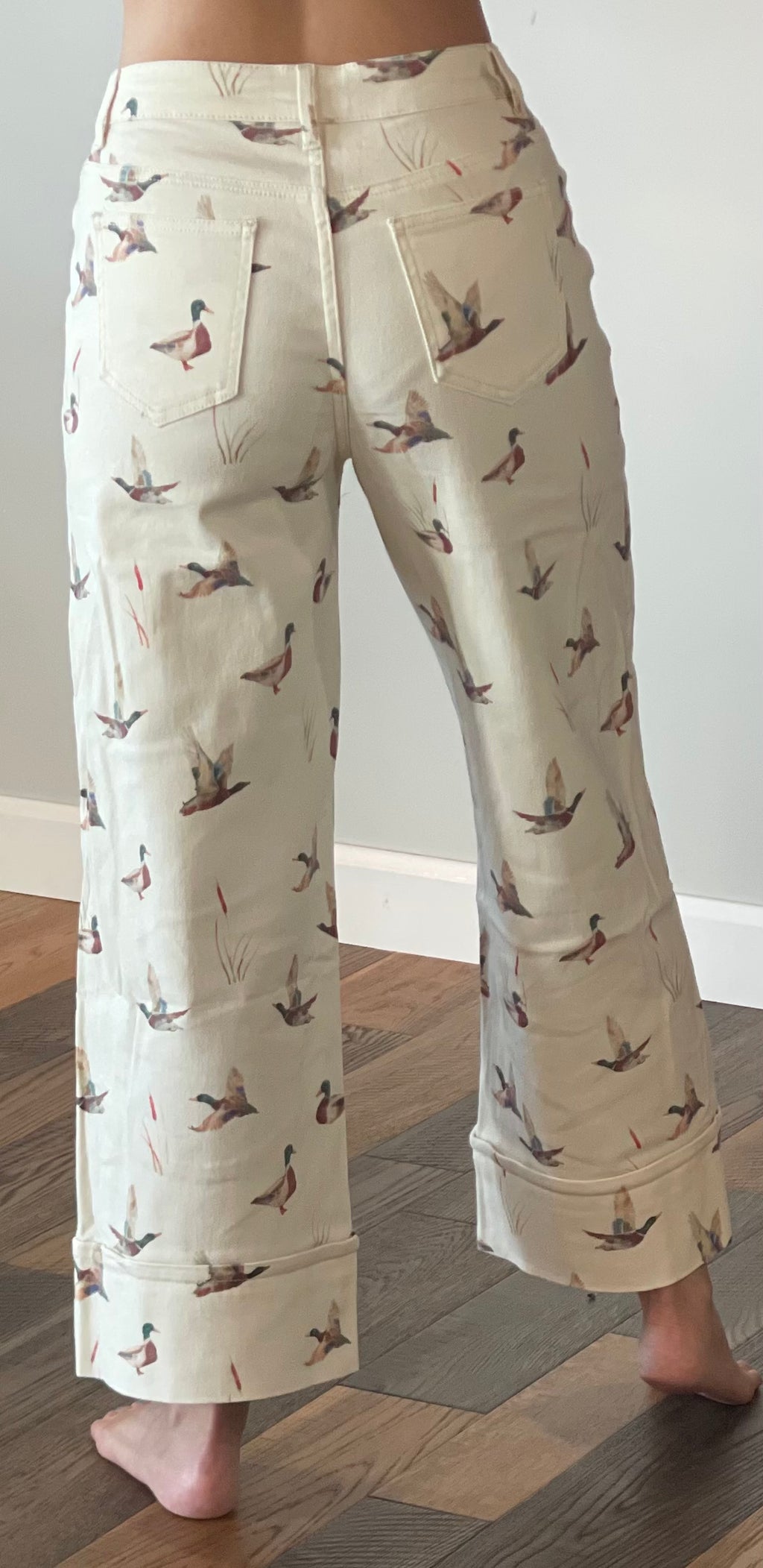 Mallard Printed Cuffed Hem Shift Jeans