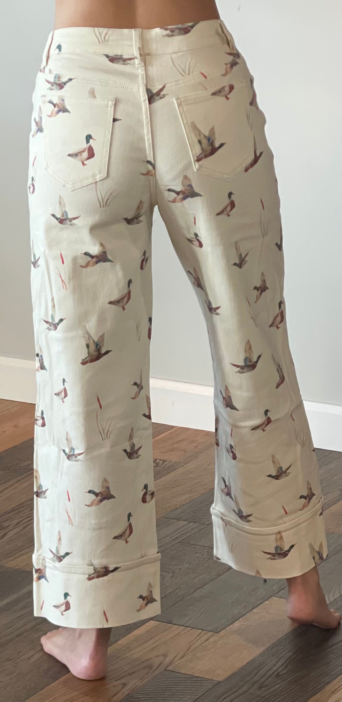 Mallard Printed Cuffed Hem Shift Jeans